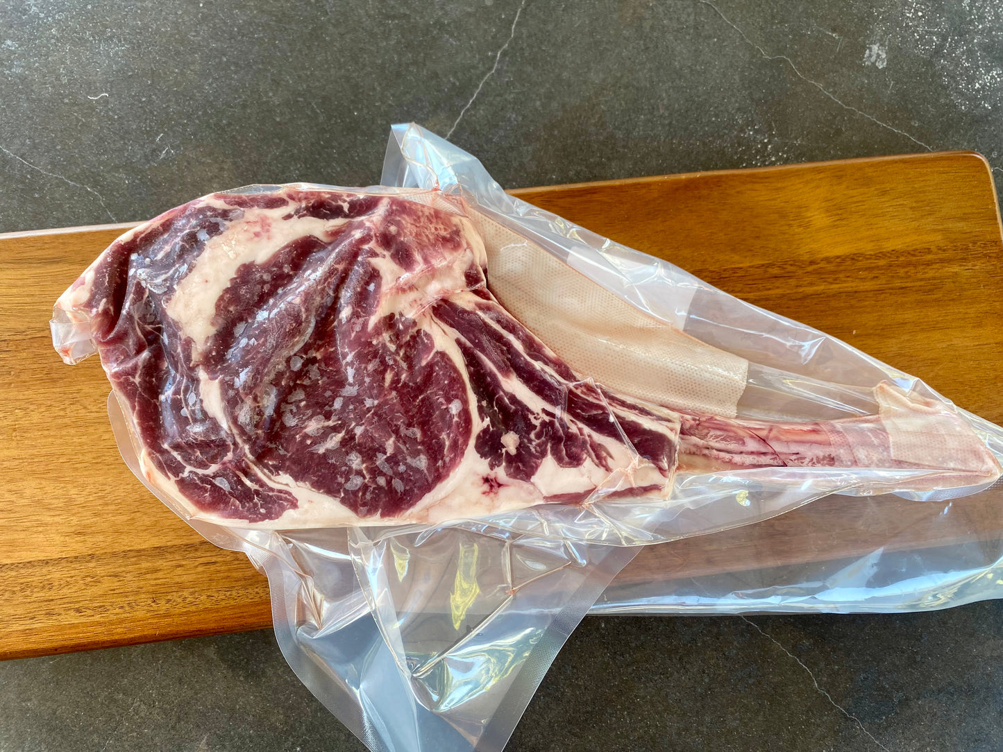 Tomahawk Steak